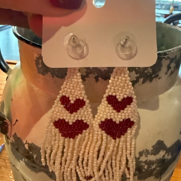 Red and White Beaded Heart Earrings - Picture 4 of 5